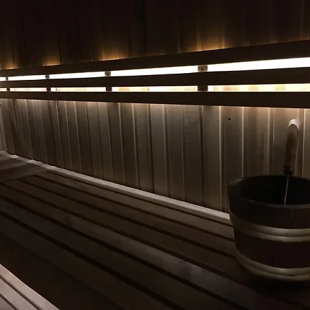 Viesu Maja Avenkrasti