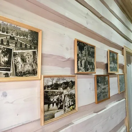 Δωμάτια σε οικογενειακή κατοικία Viesu Maja Avenkrasti *